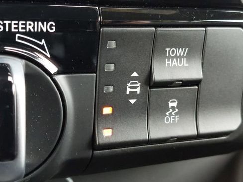 Used 2024 RAM 1500 Limited w/ Trailer Tow Group image 40