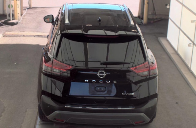 Used 2023 Nissan Rogue SV w/ SV Premium B Package AWD/4WD image 5