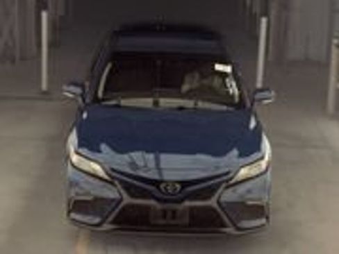 Used 2023 Toyota Camry SE w/ Convenience Package FWD image 2