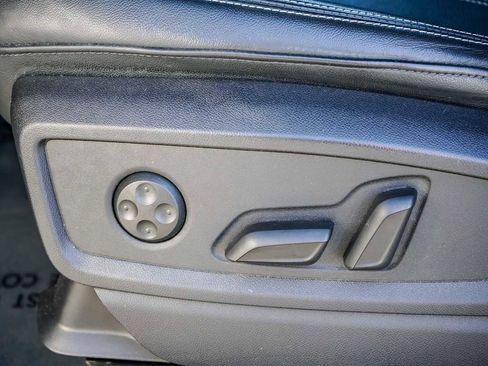 Used 2023 Audi Q5 2.0T Premium w/ Convenience Package image 20