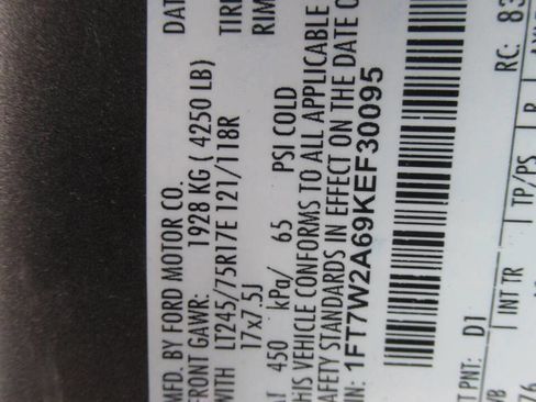 Used 2019 Ford F250 XL w/ Power Equipment Group image 20