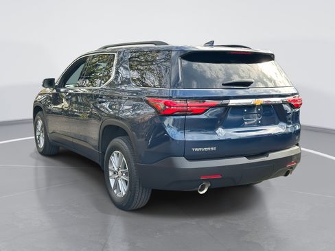 Used 2023 Chevrolet Traverse LT image 7