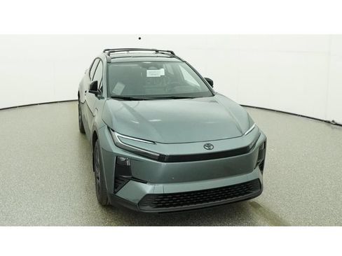 New 2026 Toyota C-HR AWD/4WD image 14