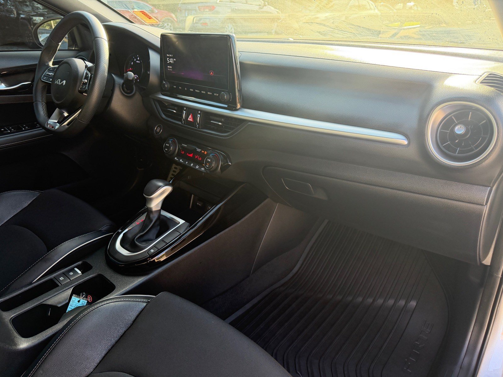Certified 2024 Kia Forte GT-Line FWD image 23