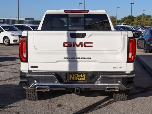 Used 2022 GMC Sierra 1500 SLT w/ SLT Premium Plus Package image 5
