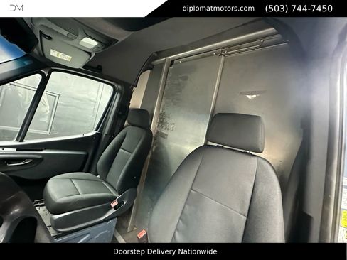 Used 2019 Mercedes-Benz Sprinter 170 image 22