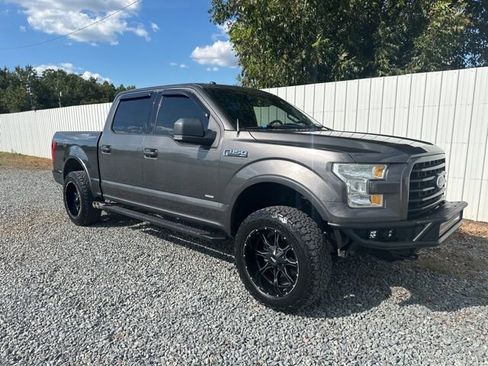 Used 2016 Ford F150 XLT w/ Equipment Group 302A Luxury image 7