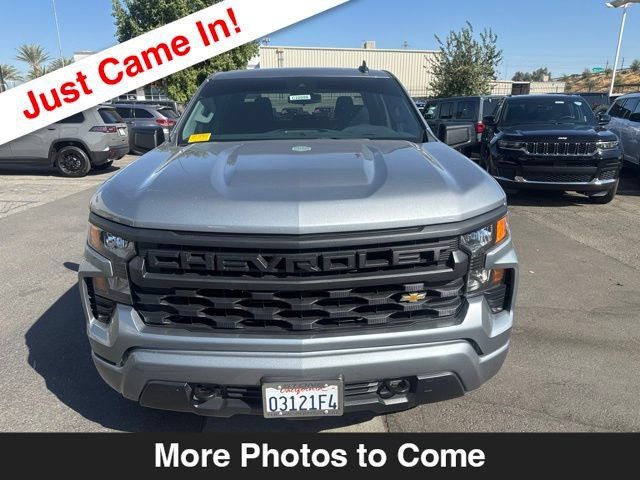 Used 2025 Chevrolet Silverado 1500 Custom RWD image 9