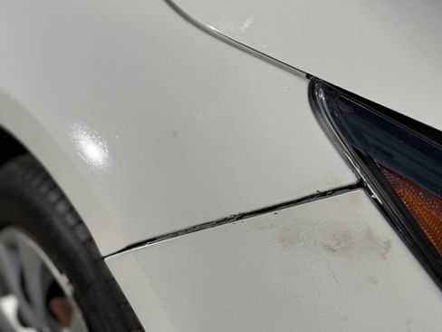 Used 2020 Toyota Corolla LE FWD image 9