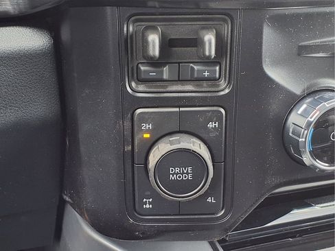 New 2026 Ford F350 Lariat w/ Black Appearance Package AWD/4WD image 11