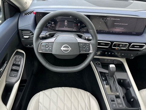 New 2026 Nissan Sentra SL FWD image 11
