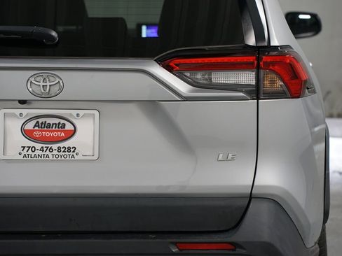 Certified 2024 Toyota RAV4 LE FWD image 10