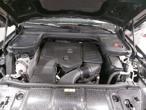 Used 2024 Mercedes-Benz GLE 350 4MATIC image 33
