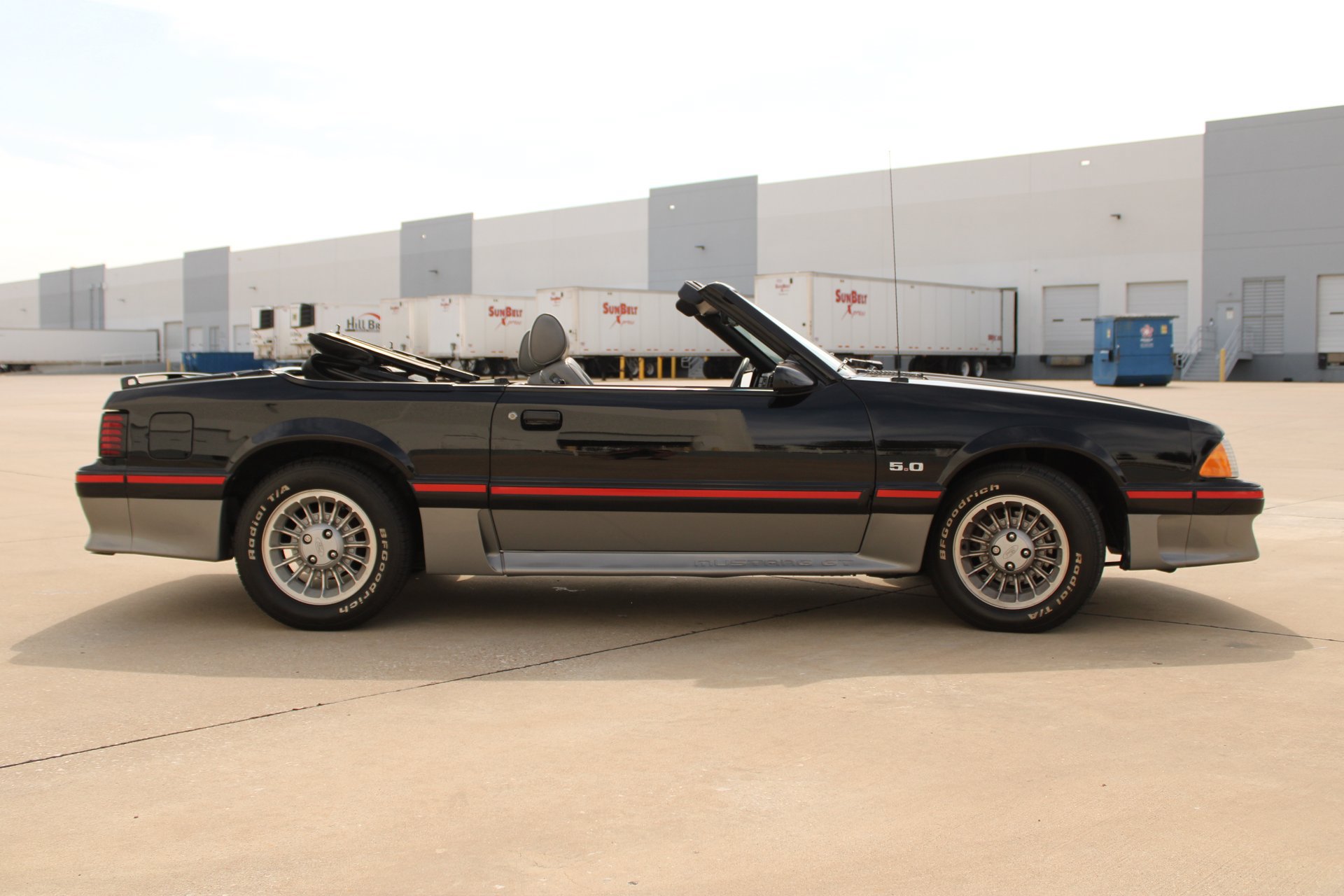 Used 1987 Ford Mustang GT RWD image 26