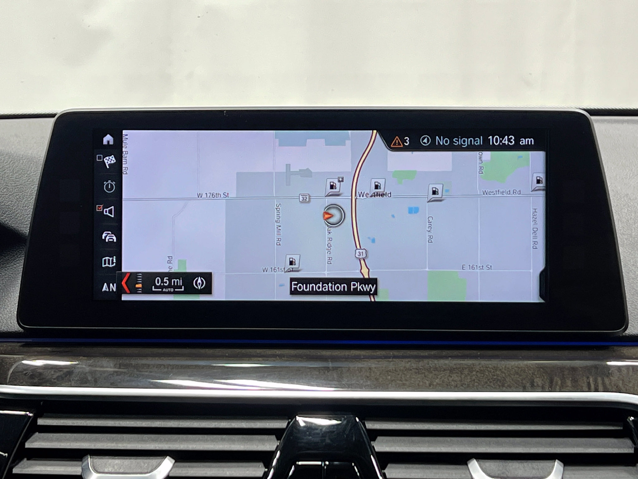 Used 2018 BMW 530e xDrive AWD/4WD image 10