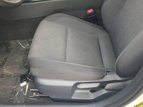 Used 2025 Toyota Camry LE image 17