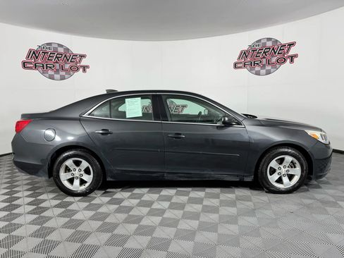 Used 2015 Chevrolet Malibu LS image 8