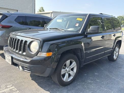 Used 2013 Jeep Patriot Limited FWD image 1