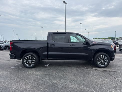 Certified 2023 Chevrolet Silverado 1500 RST w/ Z71 Off-Road Package AWD/4WD image 4