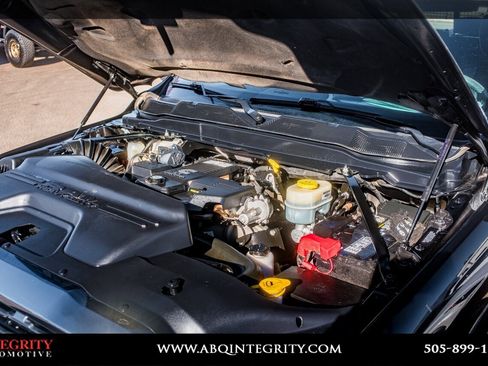 Used 2020 RAM 3500 Limited image 43