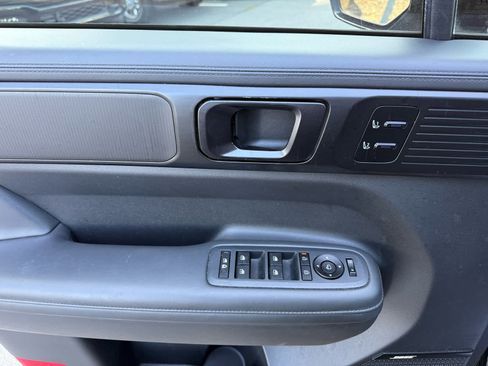Used 2025 Hyundai Santa Fe Calligraphy FWD image 14