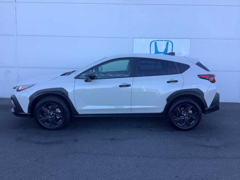 Used 2024 Subaru Crosstrek 2.0i w/ Crosstrek Mirror Package AWD/4WD image 2