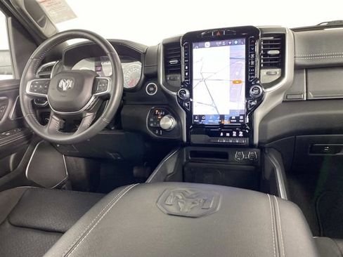 Used 2023 RAM 1500 Laramie AWD/4WD image 12