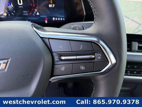 New 2026 Chevrolet Equinox LT w/ Convenience Package II FWD image 24