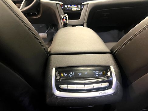 Used 2024 Cadillac XT6 Premium Luxury image 64