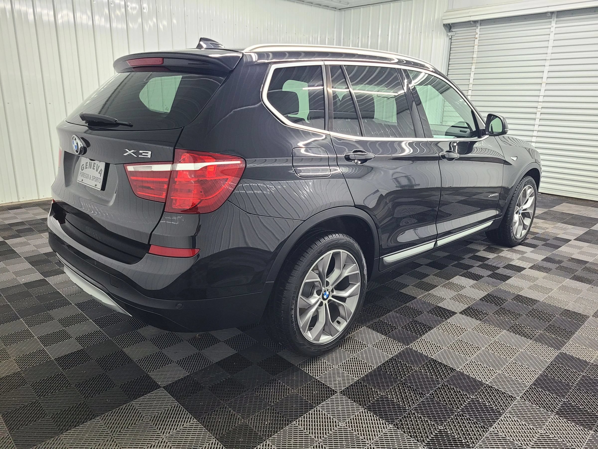 Used 2016 BMW X3 xDrive28d AWD/4WD image 11