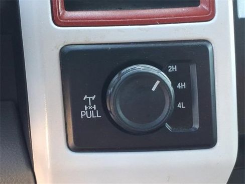 Used 2020 Ford F150 XLT image 6