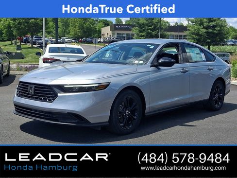 Certified 2025 Honda Accord SE image 4
