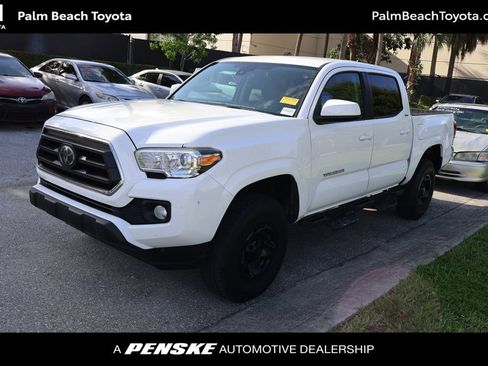 Used 2020 Toyota Tacoma SR5 RWD image 1