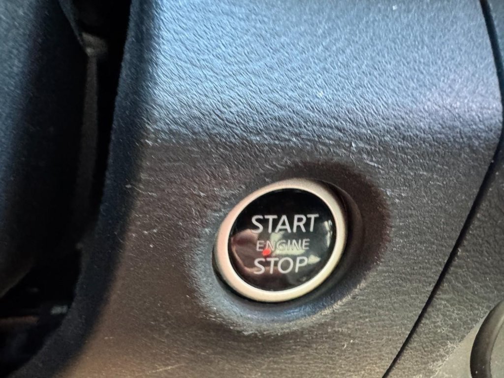Used 2023 Nissan Frontier PRO-4X w/ Technology Package AWD/4WD image 20