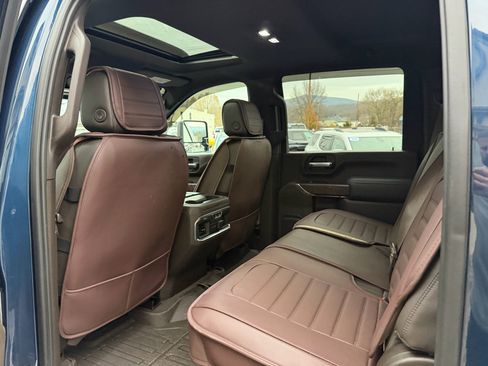 Used 2020 GMC Sierra 2500 Denali w/ Denali Ultimate Package image 24