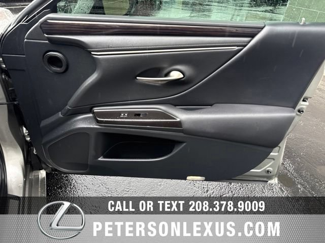 Used 2019 Lexus ES 300h w/ Premium Package FWD image 11