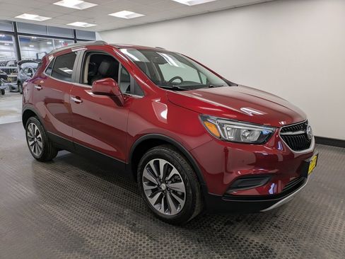 Used 2022 Buick Encore Preferred w/ Safety Package image 3