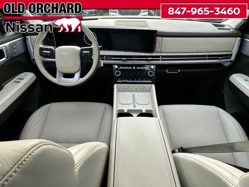 Used 2025 Hyundai Santa Fe Calligraphy AWD/4WD image 16
