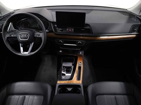 Used 2023 Audi Q5 2.0T Premium w/ Convenience Package image 23