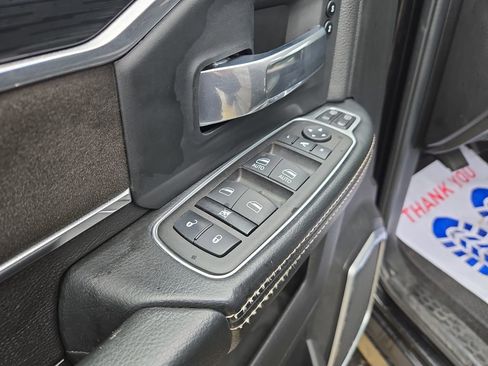 Used 2023 RAM 2500 Laramie w/ Night Edition image 8