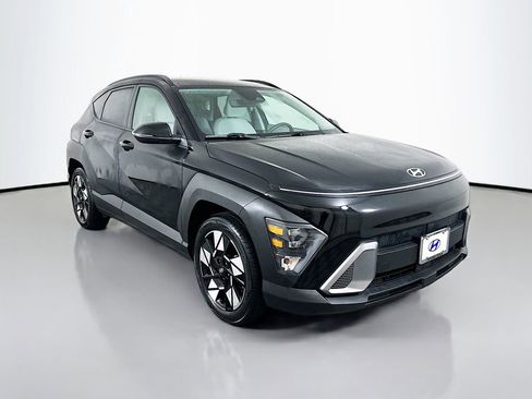 Certified 2024 Hyundai Kona SEL image 3