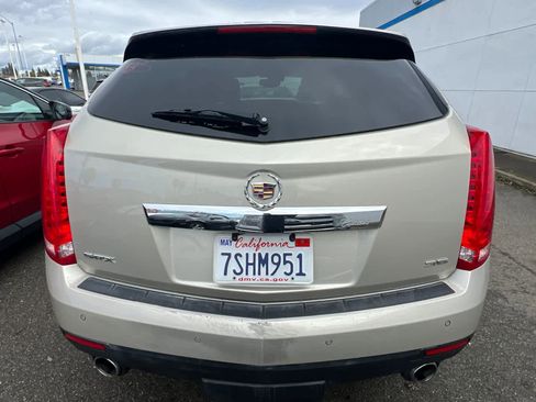 Used 2015 Cadillac SRX Luxury w/ Trailering Package image 5