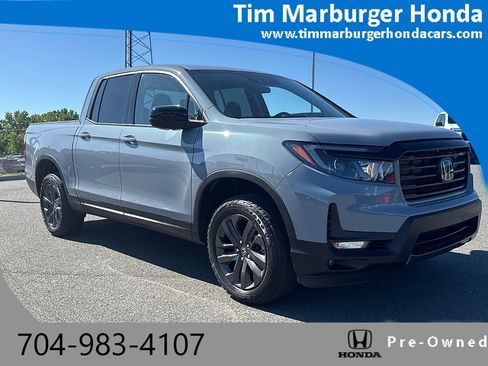 Used 2023 Honda Ridgeline Sport image 1