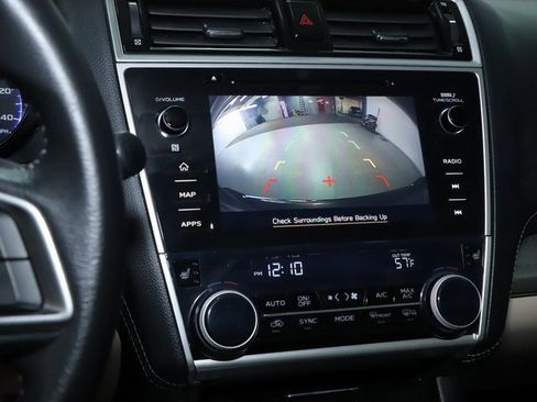 Used 2019 Subaru Outback 2.5i Premium image 29