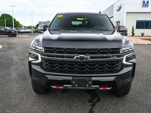 Used 2021 Chevrolet Suburban Z71 w/ Z71 Signature Package AWD/4WD image 10