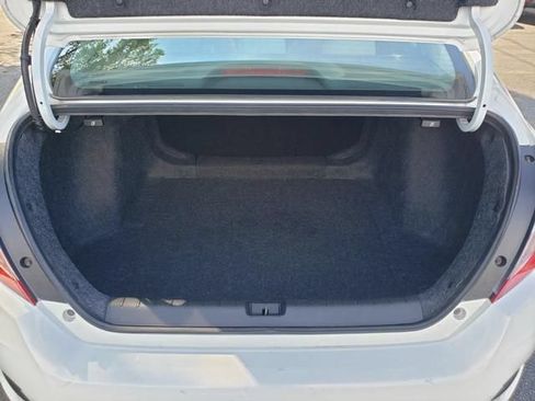 Used 2020 Honda Civic EX image 4