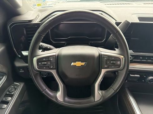 Used 2025 Chevrolet Silverado 2500 LT w/ Safety Package image 20