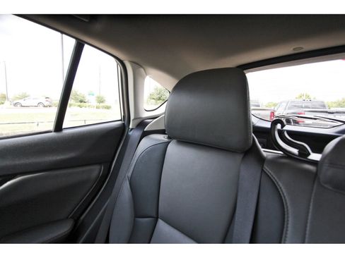 Used 2023 Subaru Crosstrek 2.5i Sport AWD/4WD image 14
