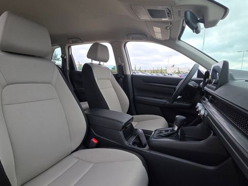 Certified 2023 Honda CR-V LX image 11