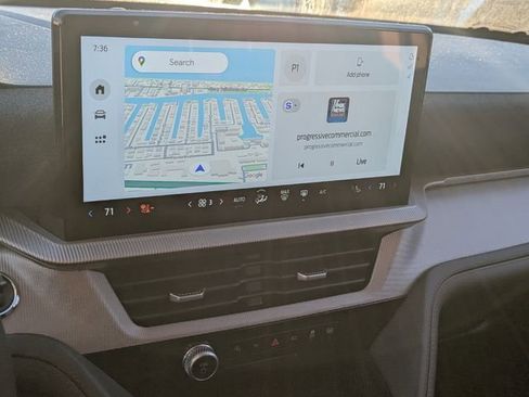 Certified 2025 Ford Explorer Active w/ Active Comfort Package image 19